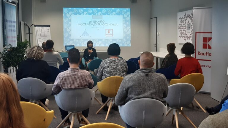 20221012 170755 768x432